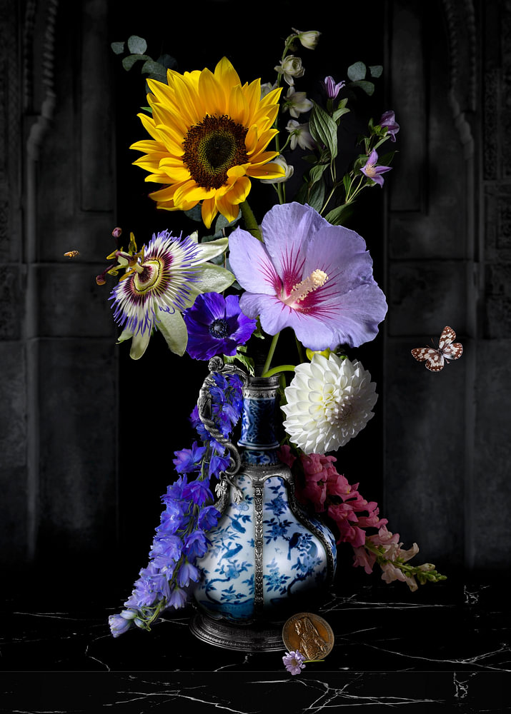 Royal Sabrin Bloem stilleven — bloemstilleven van Sander van Laar