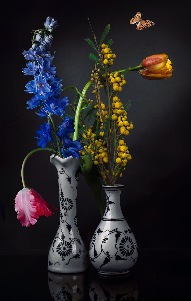 Dutch Love II — bloemstilleven van Sander van Laar